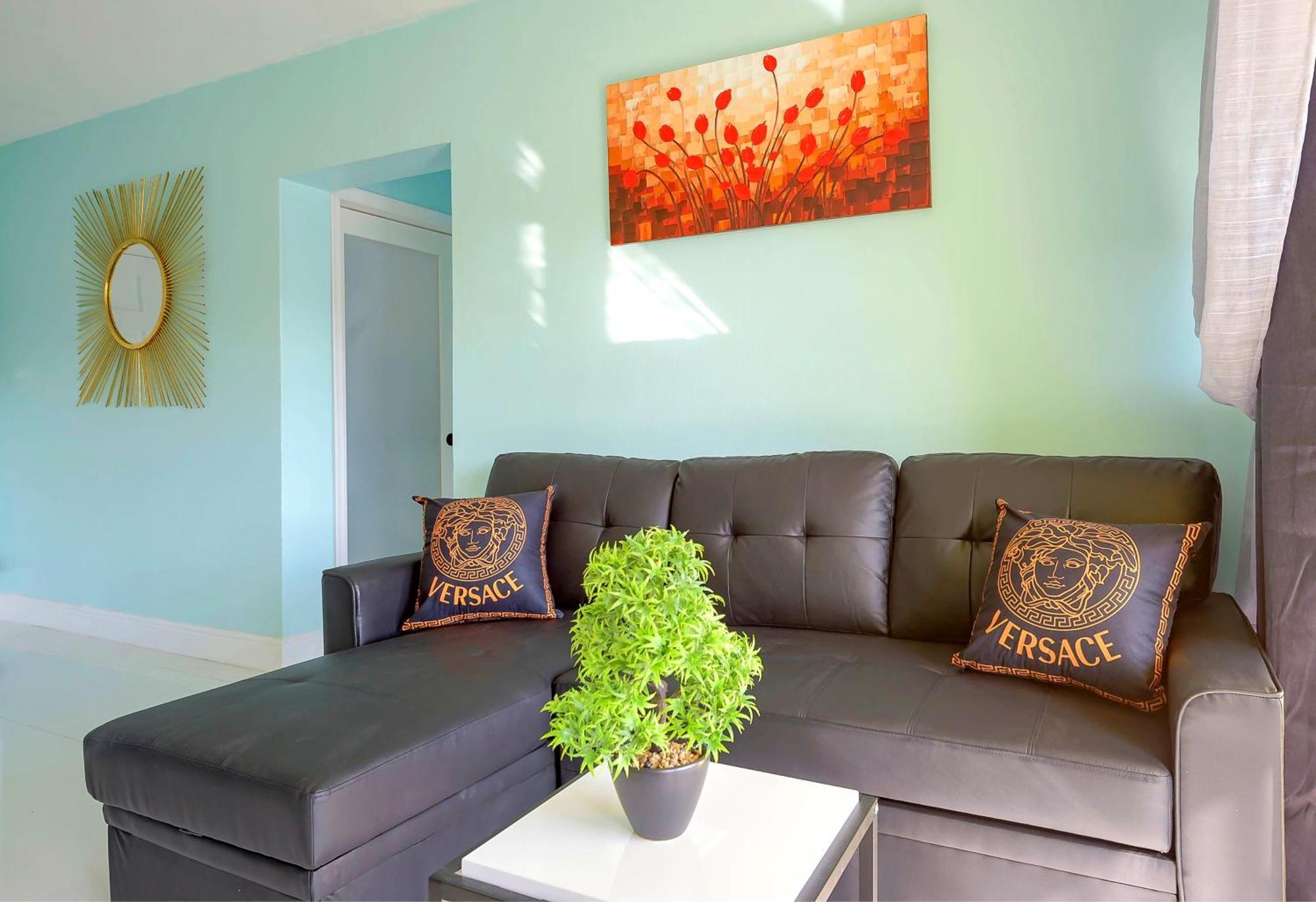 Lovely Apartment Near Beach, Downtown, 24H Security, Pool Nassau Dış mekan fotoğraf